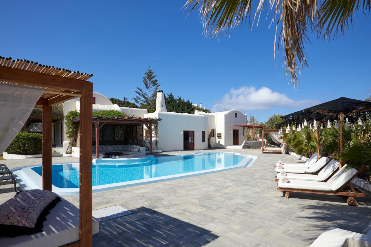 Aquaria Villa Karterados  Exterior photo
